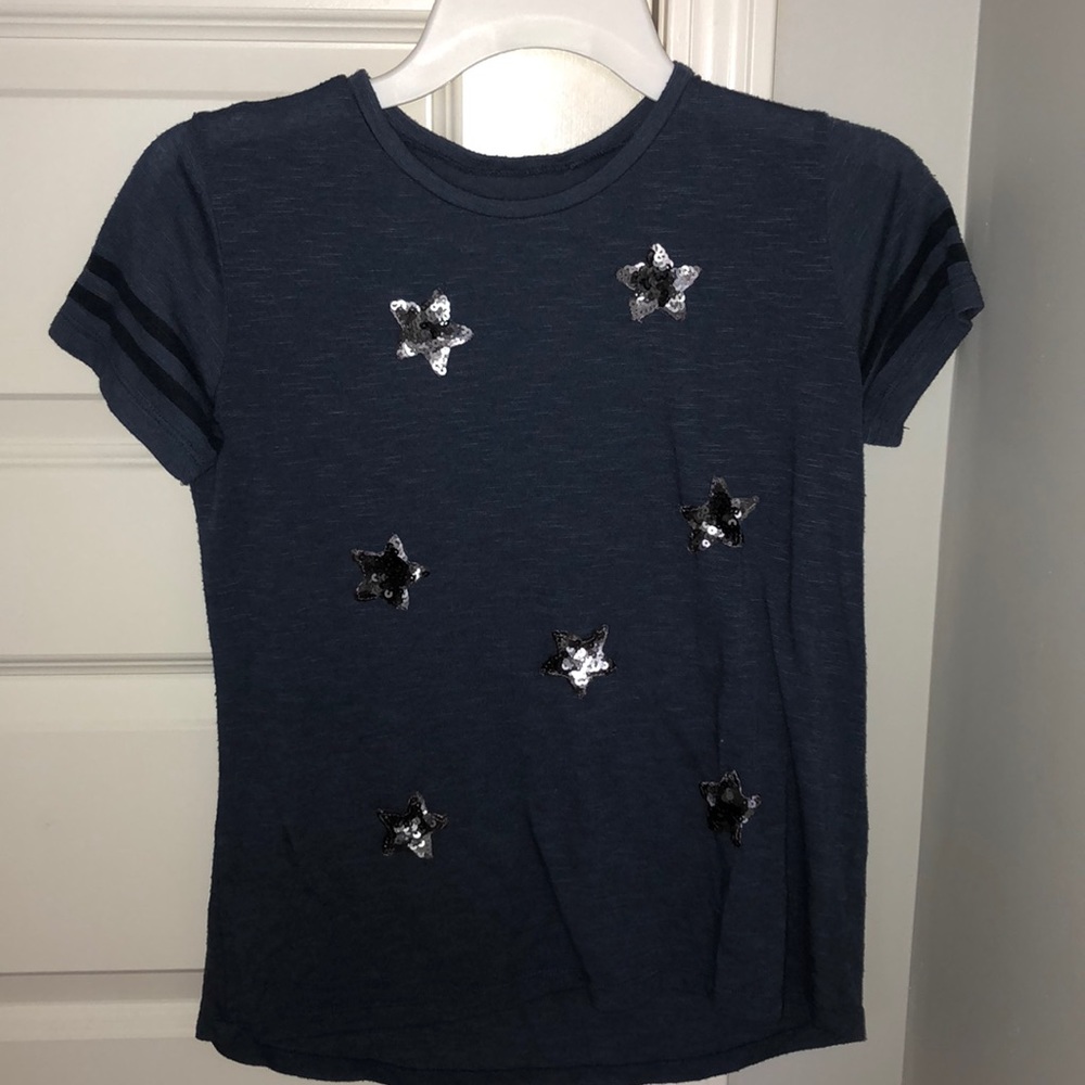kid’s large navy blue star tshirt